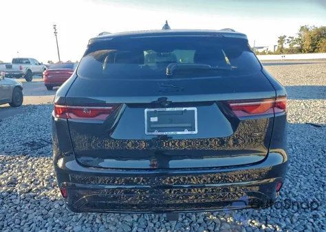 2026 Jaguar F-Pace R-Dynamic S z USA, uszkodzony, nr VIN SADCT2EX6TA757638